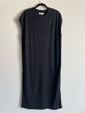 Japandi lagenlook minimal classic sleeveless crew neck knit maxi dress black S